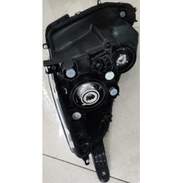 toyota-aqua-head-lamp-rh